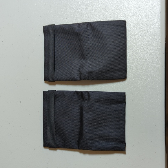 TOM BIHN Nik's Minimalist Wallet - Picture 2 of 3